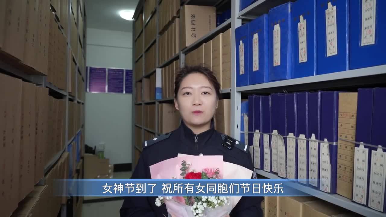 三八女神节 | 白山交警致敬最美的她