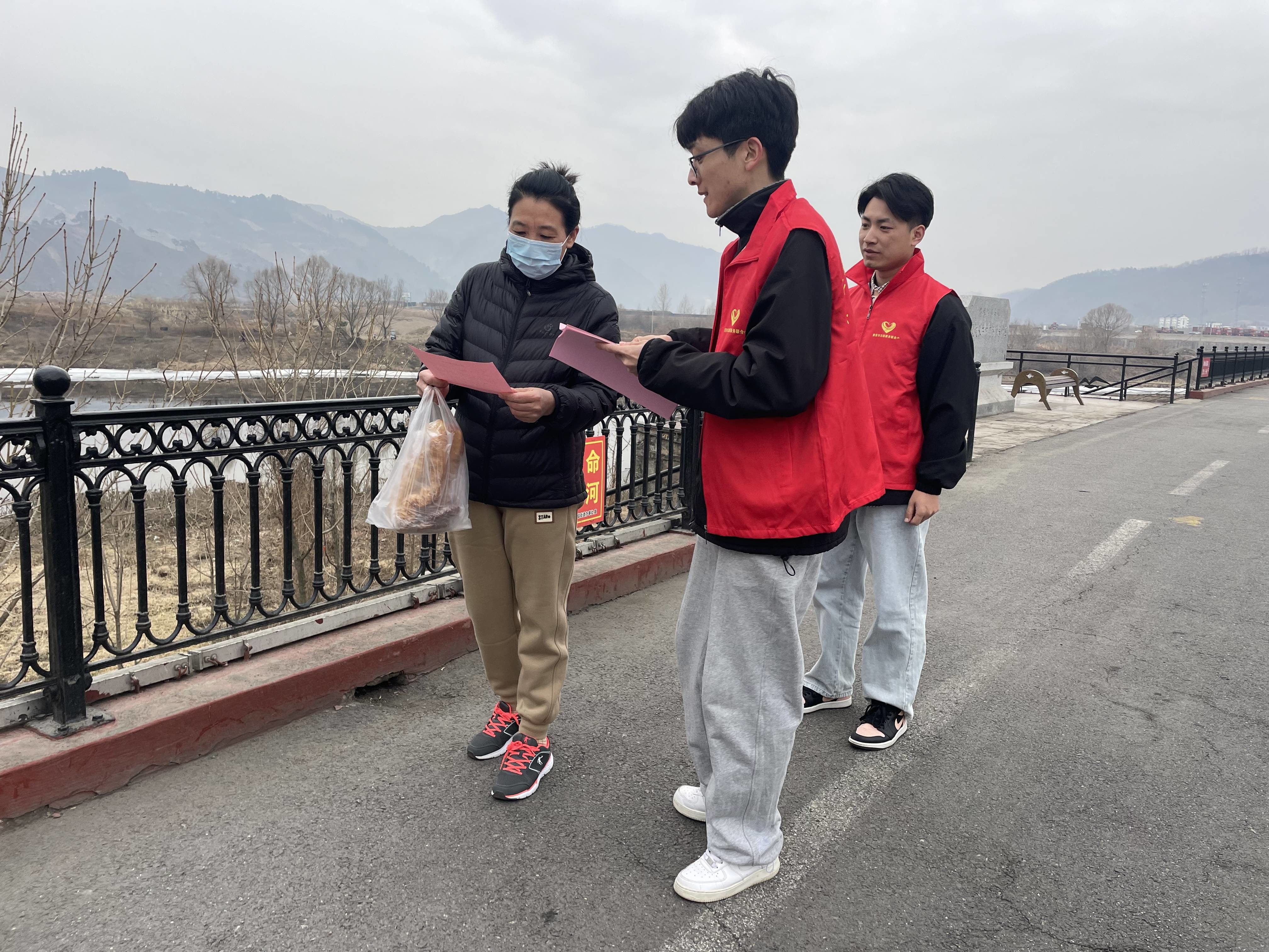 集安市团结街道新时代文明实践所开展“世界水日”宣传活动