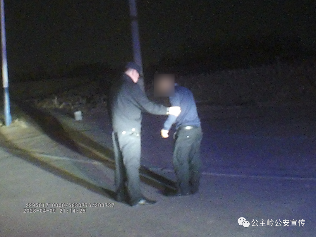 暖心警事丨大岭派出所：暖心救助醉酒男子