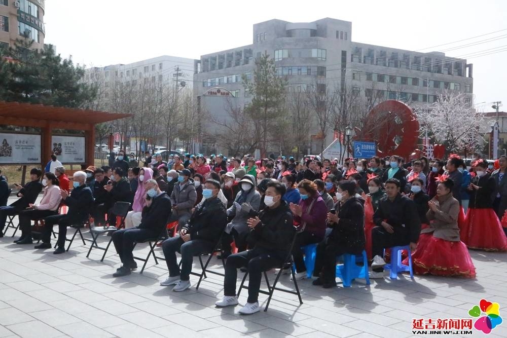 延吉“老年人权益保障法”宣传月活动启动