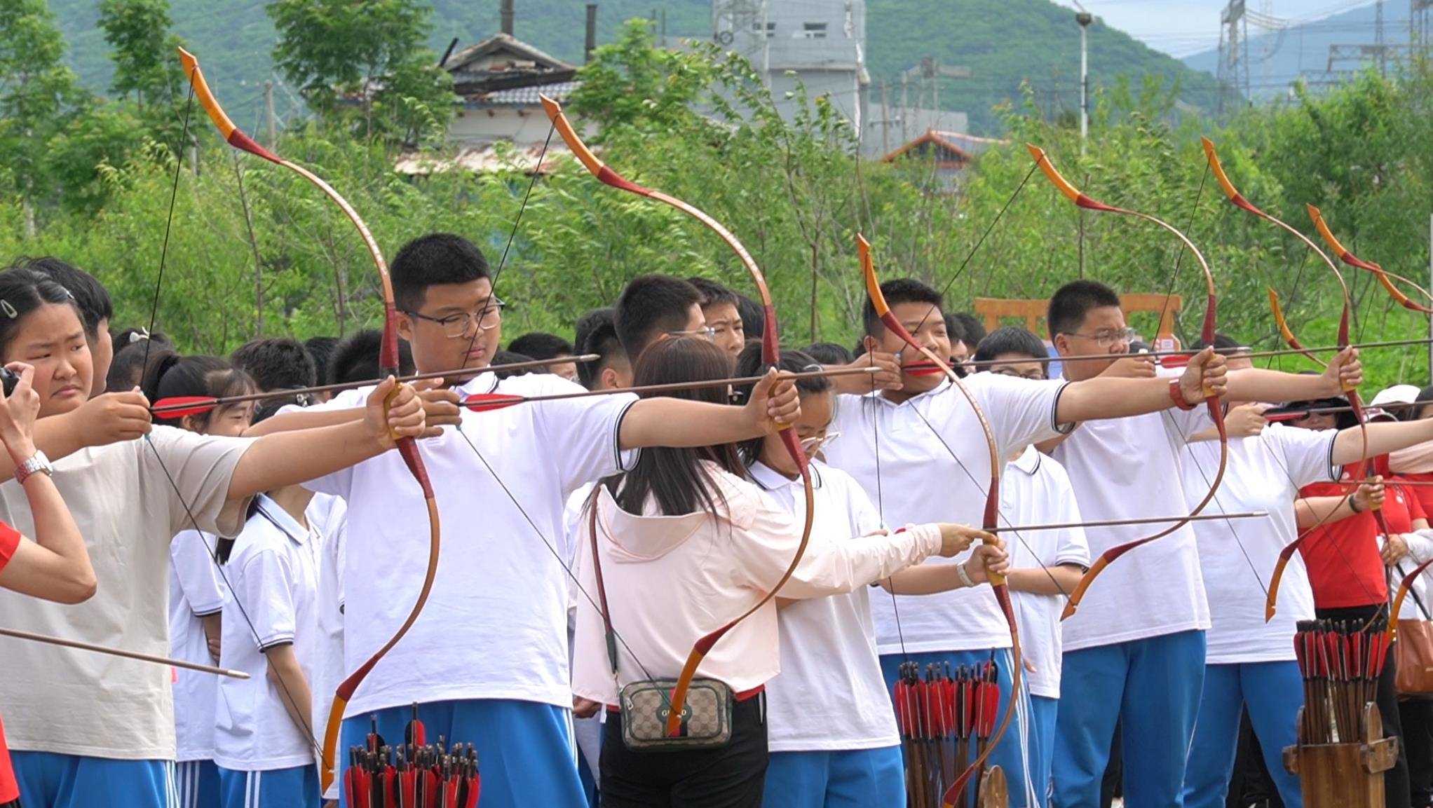 图们市中学生“铸牢中华民族共同体意识”研学讲座举行