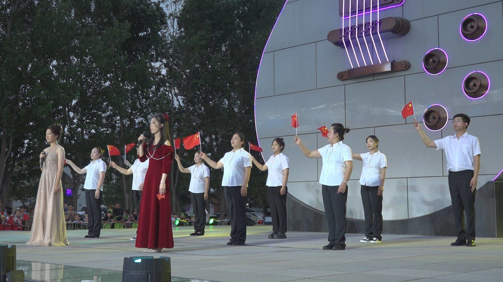 集安市团结街道朝阳社区开展庆祝建党102周年文艺汇演