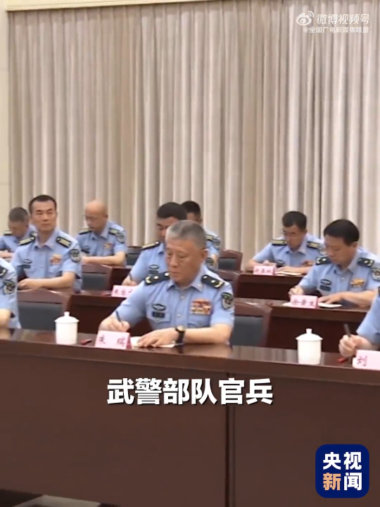 八一建军节来临之际，习近平向全体人民解放军指战员、武警部队官兵、军队文职人员、民兵预备役人员致以节日祝贺