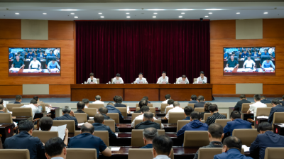 延边州学习贯彻习近平新时代中国特色社会主义思想主题教育动员部署会议召开