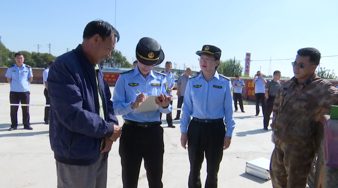 【筑牢安全防线】大安市农业综合行政执法大队开展农机应急事故演练