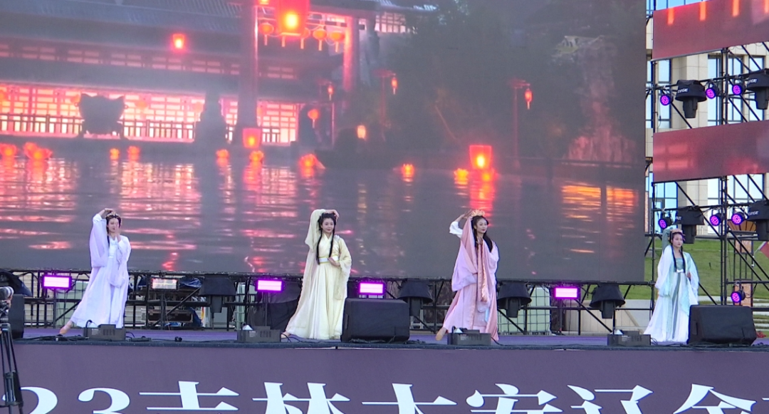 【网络中国节·国庆】大安：《辽风雅韵》辽金服饰秀惊艳亮相