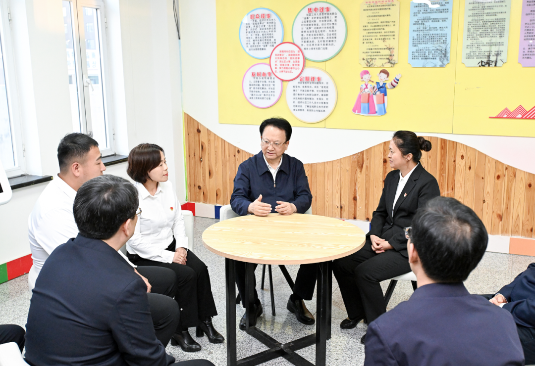 景俊海：学深悟透习近平总书记在新时代推动东北全面振兴座谈会上的重要讲话精神 切实把主题教育成果体现在为民造福实际行动上