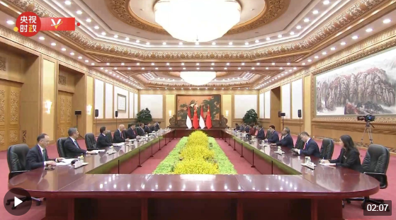 独家视频丨习近平同印度尼西亚总统佐科会谈