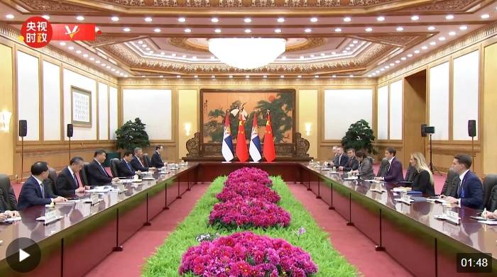 独家视频丨习近平会见塞尔维亚总理：双方共同利益广泛 合作动力强劲