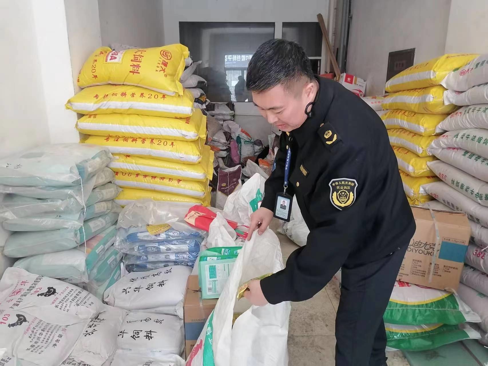 延吉市农业农村局开展畜产品质量安全专项整治行动