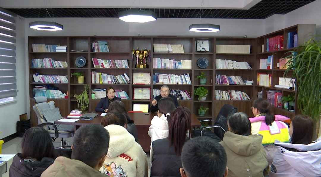 大安市妇联深入社区开展《反家庭暴力法》普法宣讲活动