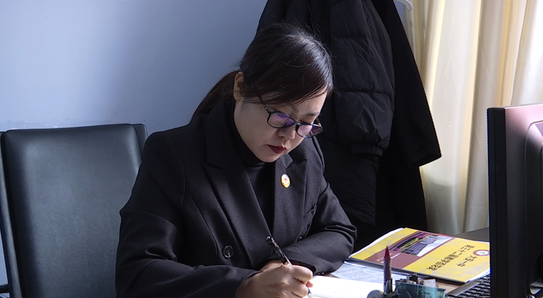 大安市 | 【政协委员风采】王丽媛：坚守育人初心 践行委员使命