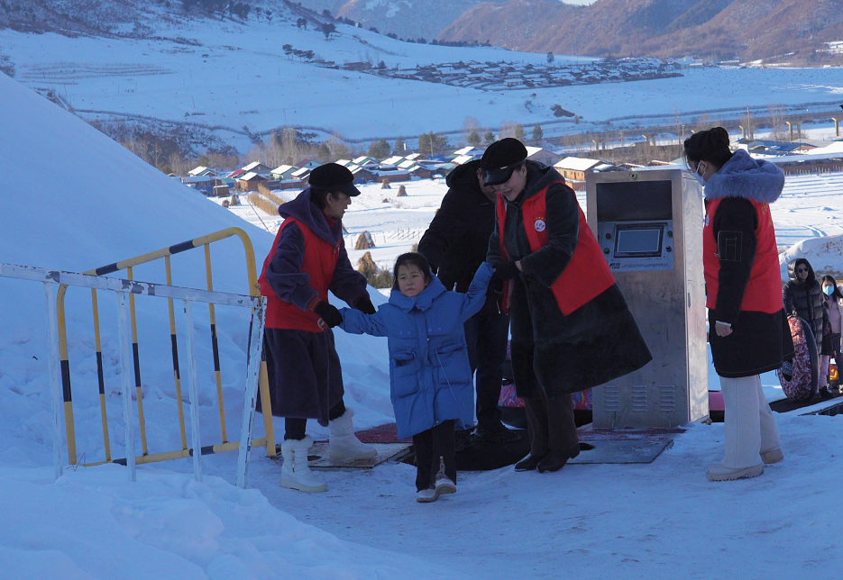 临江 | 提供贴心服务 助力冰雪旅游