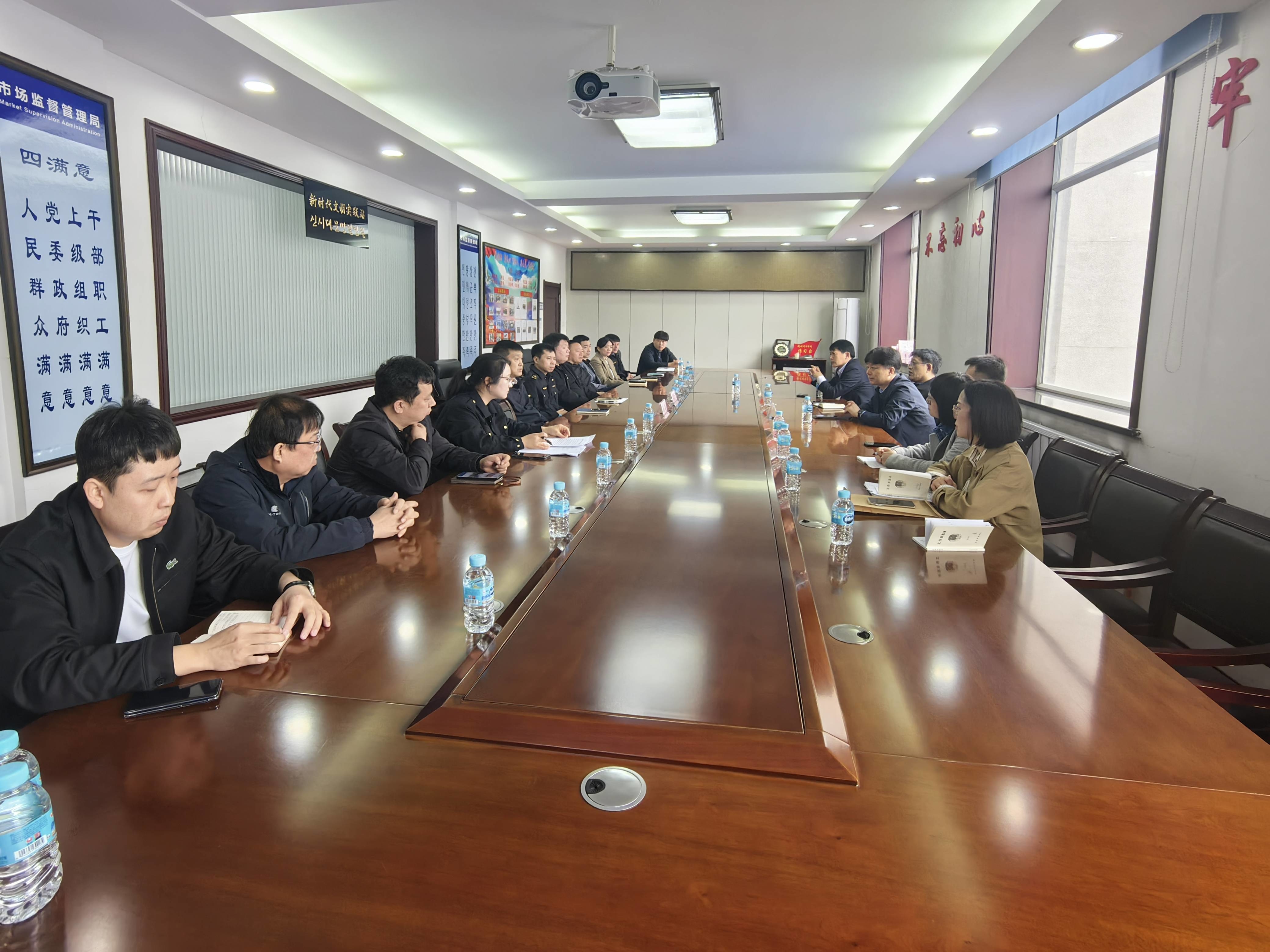 延吉市司法局强化法律服务保障 助力法治政府建设