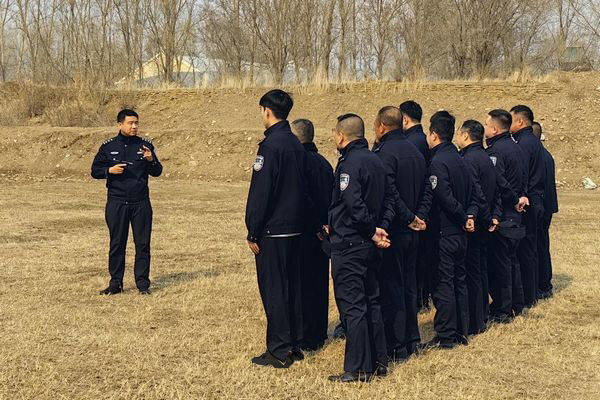 公主岭公安：靶场练精兵 砺警正当时