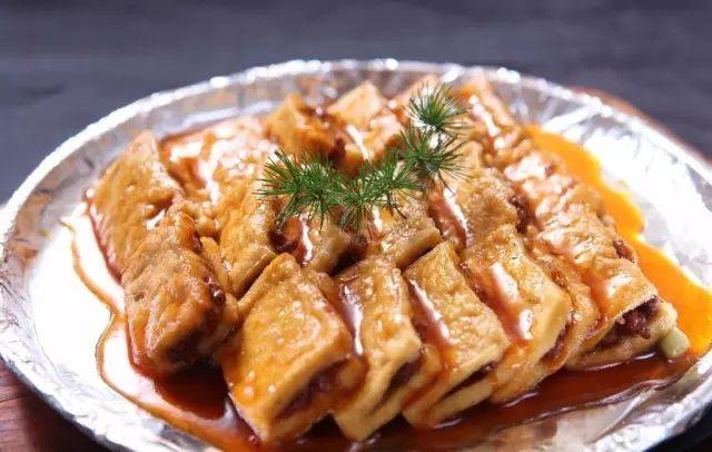 小厨娘丨酿豆腐