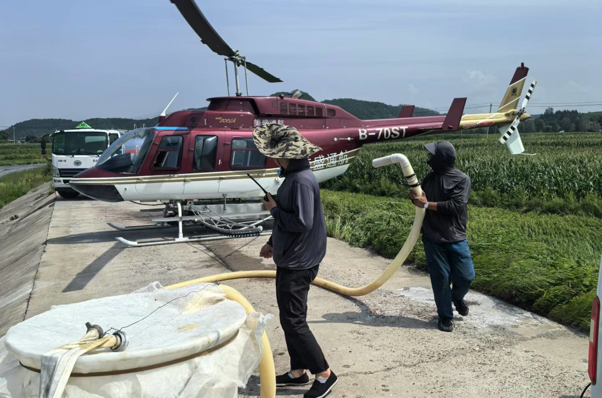 我市抓好秋粮“一喷多促”工作 提单产促增收