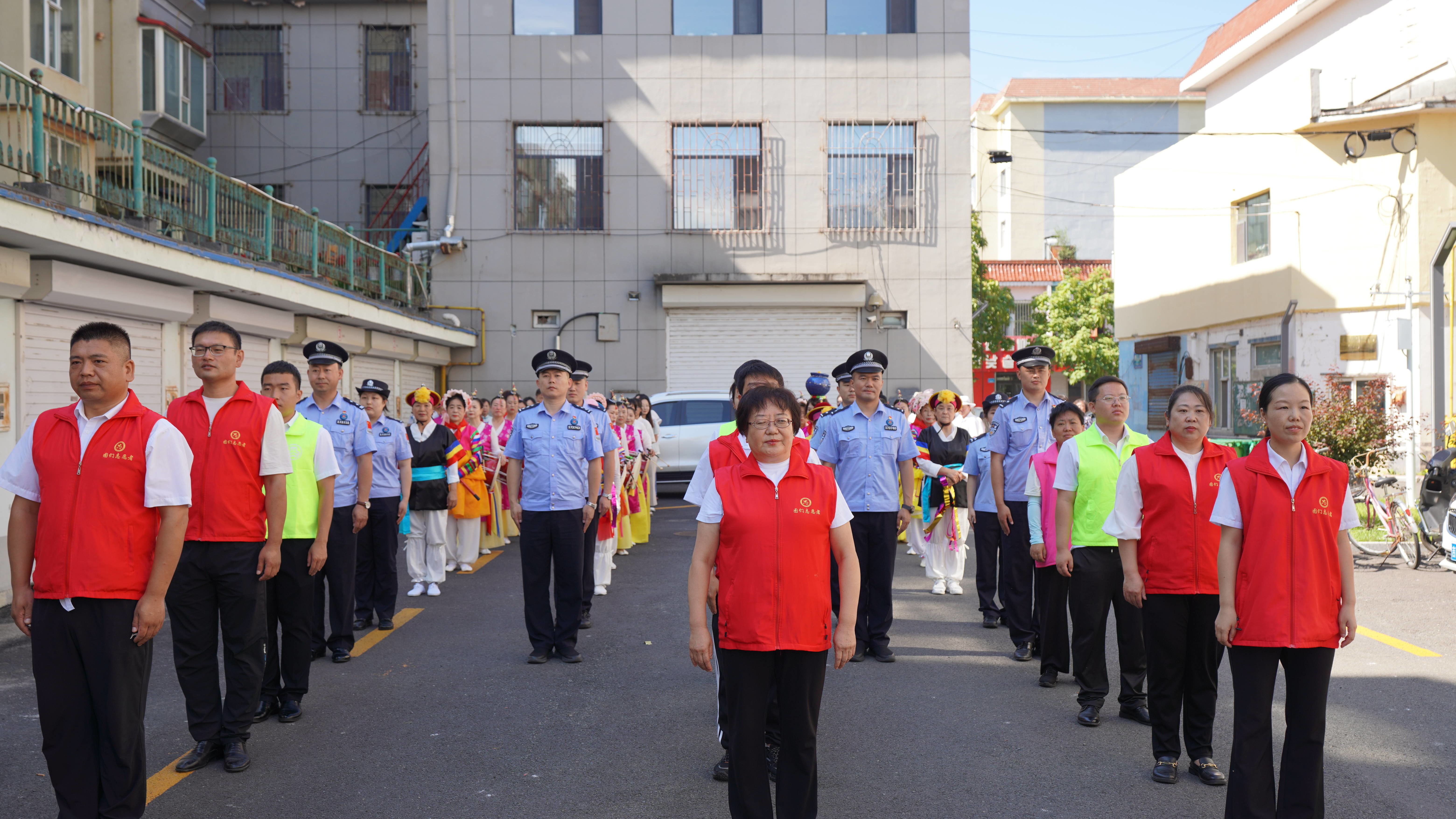 新华街道新民社区开展“共享邻里乐 共建邻里情”第十三届“邻里节”暨“庆九三”主题活动