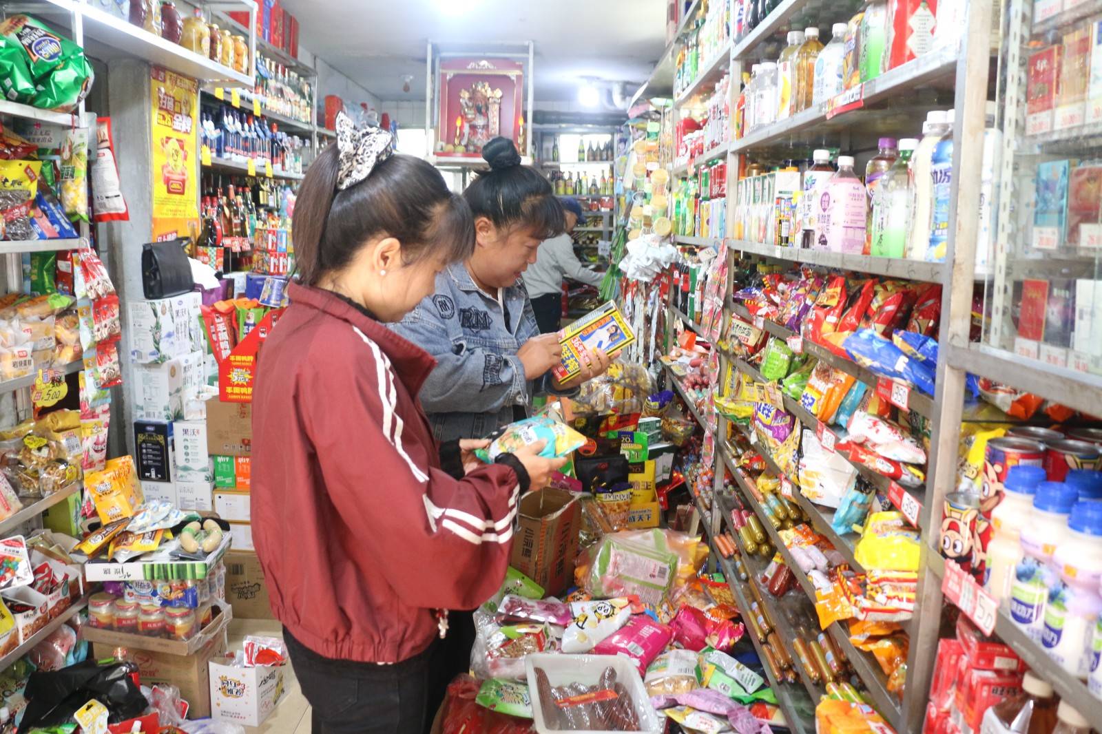 渤海街北苑社区开展国庆节前食品安全大检查