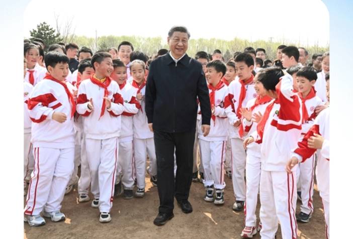 时政微观察丨争做新时代好少年