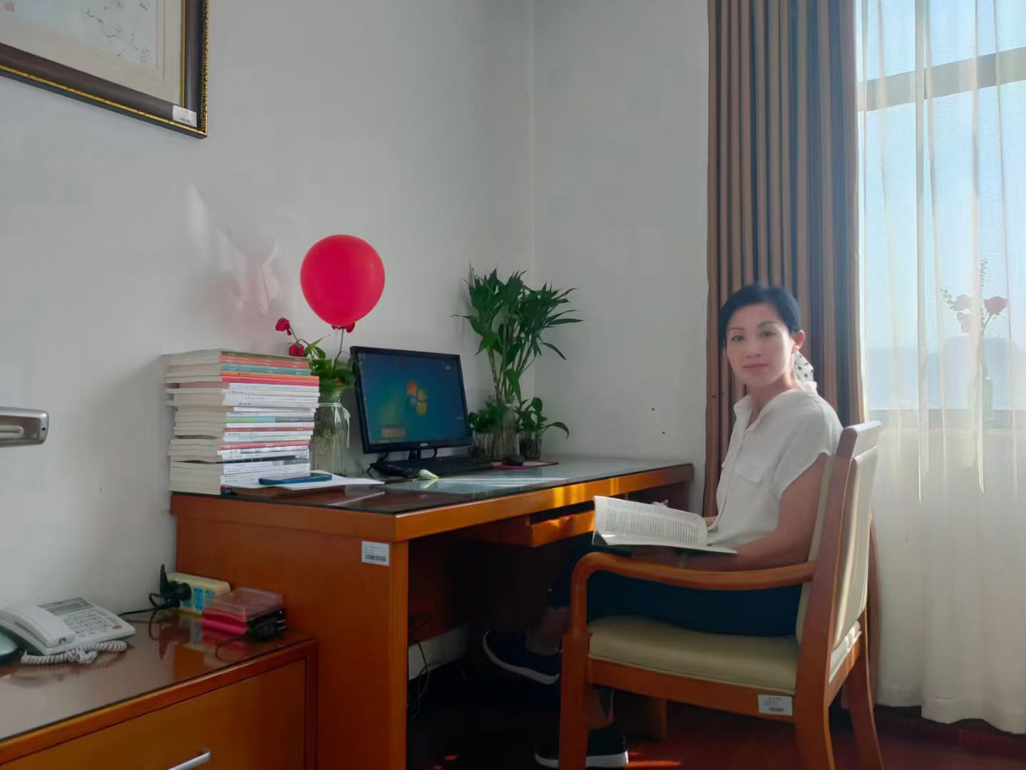 我县作者作品集《城里城外》入选中国第一届“新时代散文大观”出版项目
