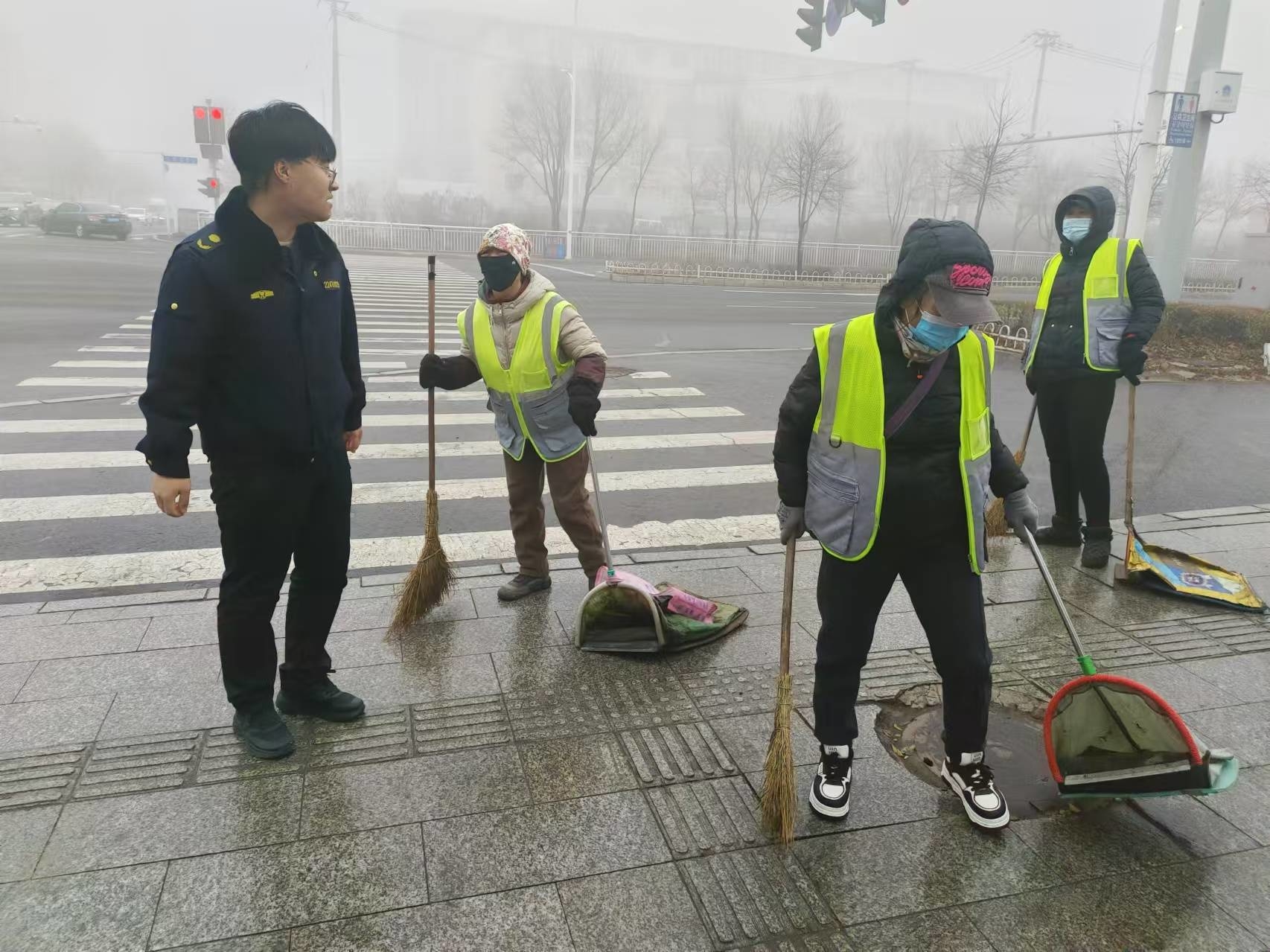 延吉城管强化监管效能 力保城市环境清新整洁