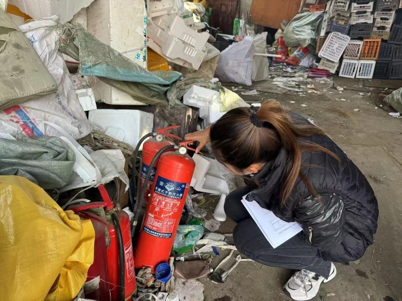 蛟河市民主街道开展消防安全隐患排查