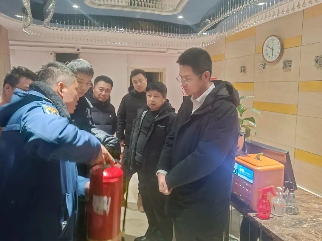长春市双阳区开展夜查安全生产工作