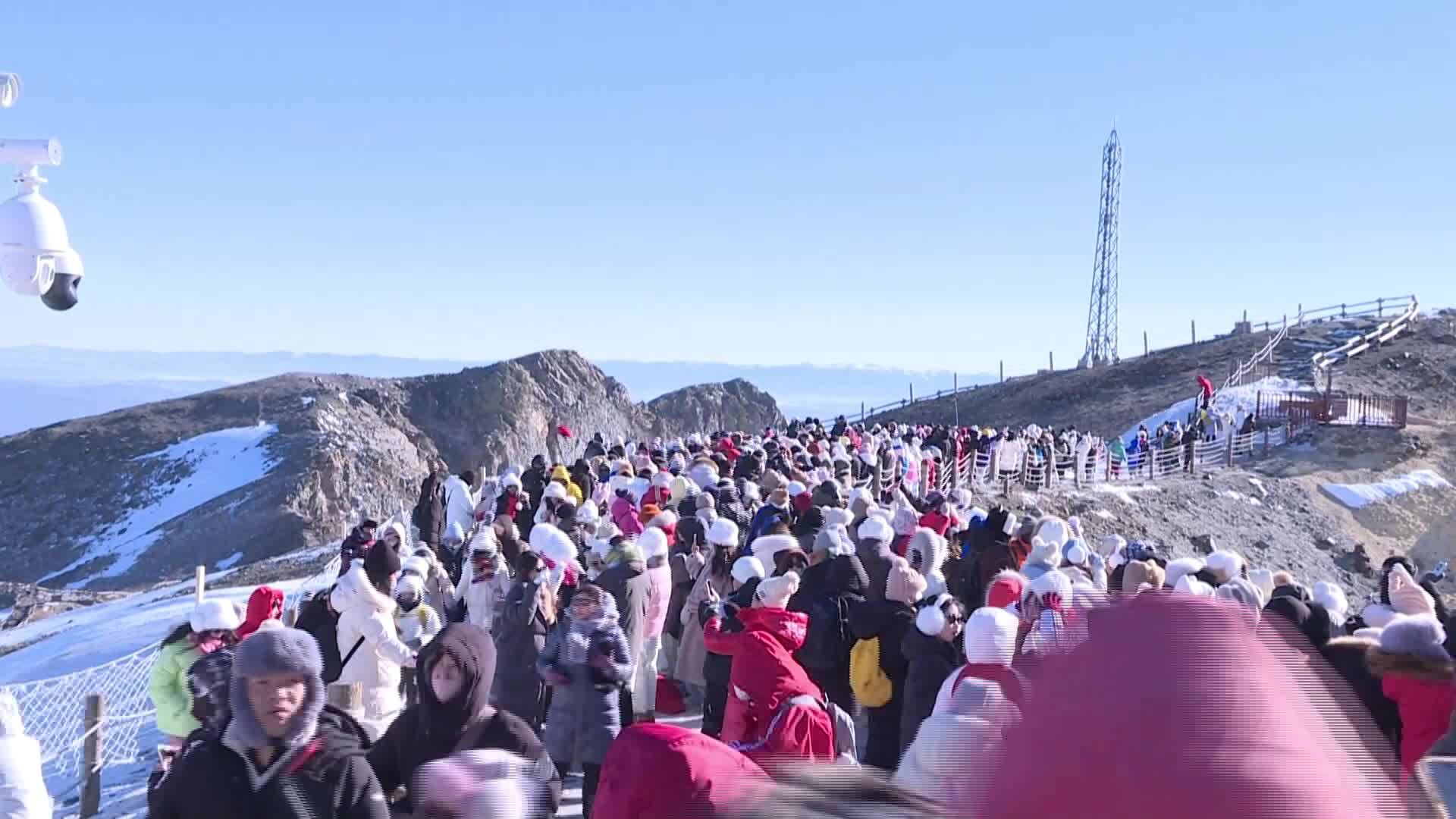长白山机场春节假期旅客吞吐量创新高 助力冰雪旅游高质量发展