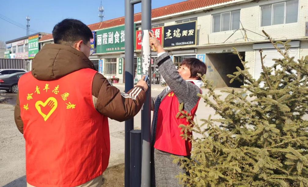 【文明长岭 携手共建】长岭县光明乡：清理“牛皮癣” 扮靓美丽家园