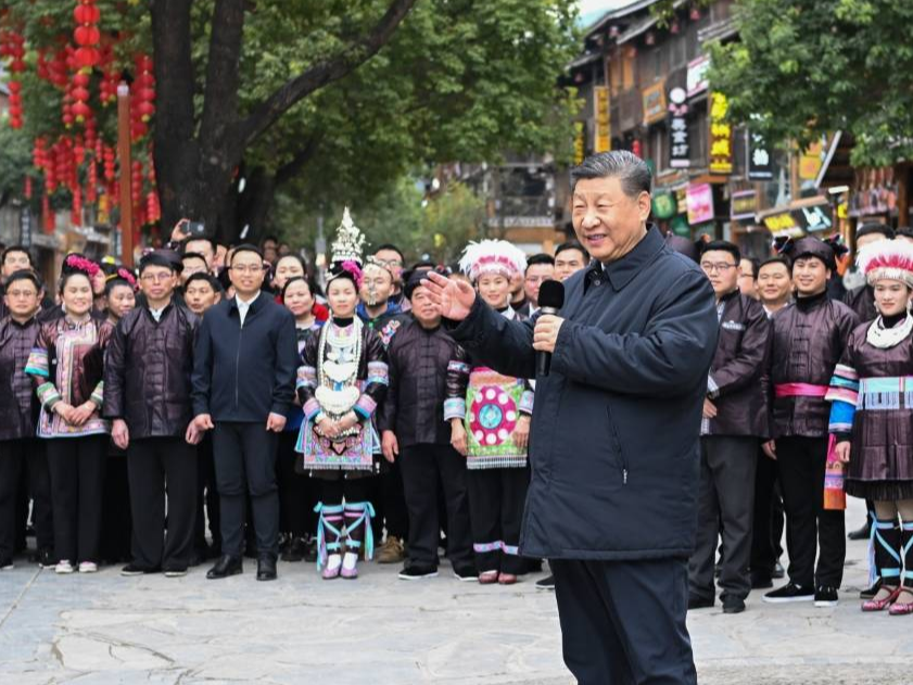 一见·读懂总书记牵挂的“民族一家亲”