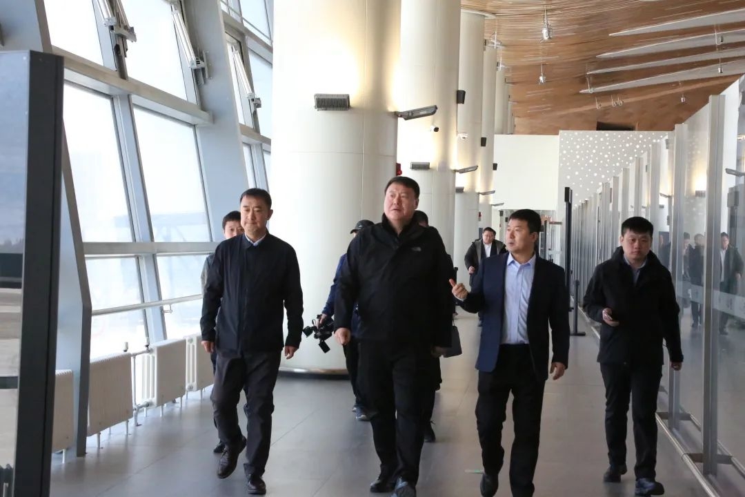 高飞在长白山机场调研时强调：全力构建现代化航空枢纽 赋能区域高质量发展