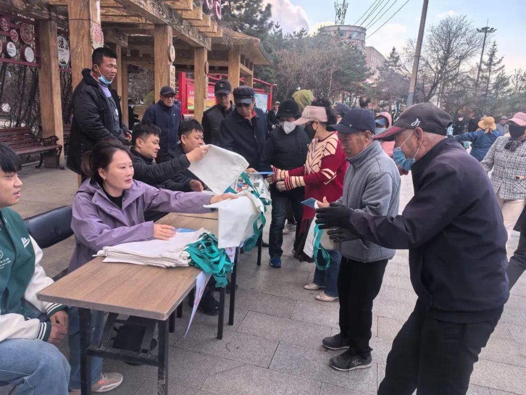 【延吉新时代文明实践】长青社区新时代文明实践站开展垃圾分类主题宣传活动