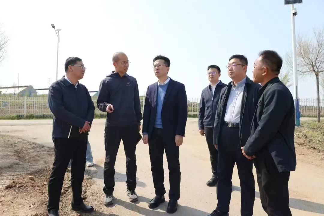 朱欢到李炉乡调研乡村振兴工作