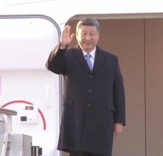 习近平抵达莫斯科对俄罗斯进行国事访问并出席纪念苏联伟大卫国战争胜利80周年庆典