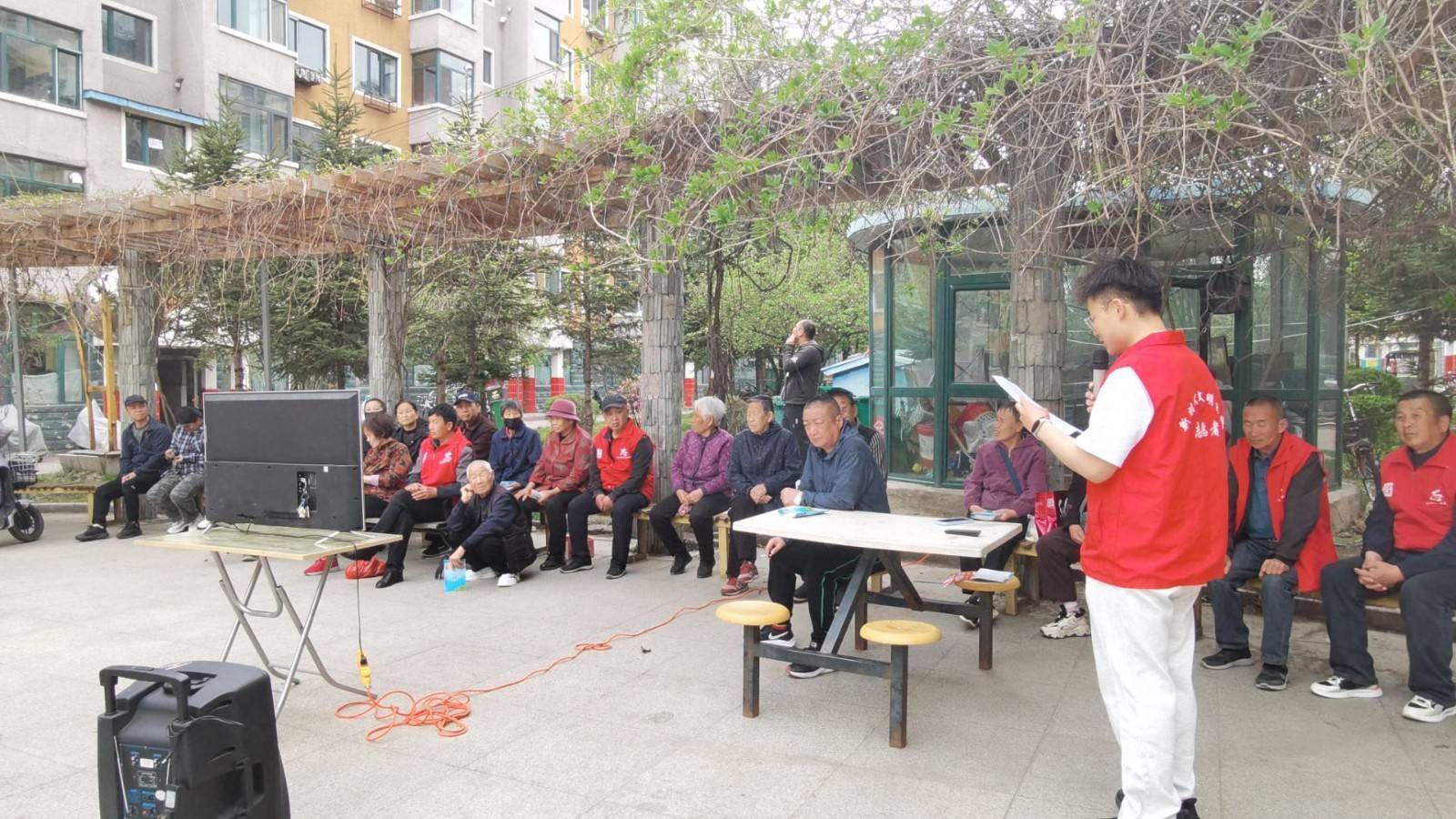 胜利街道民和社区开展“人人讲安全 个个会应急” 消防安全演练活动