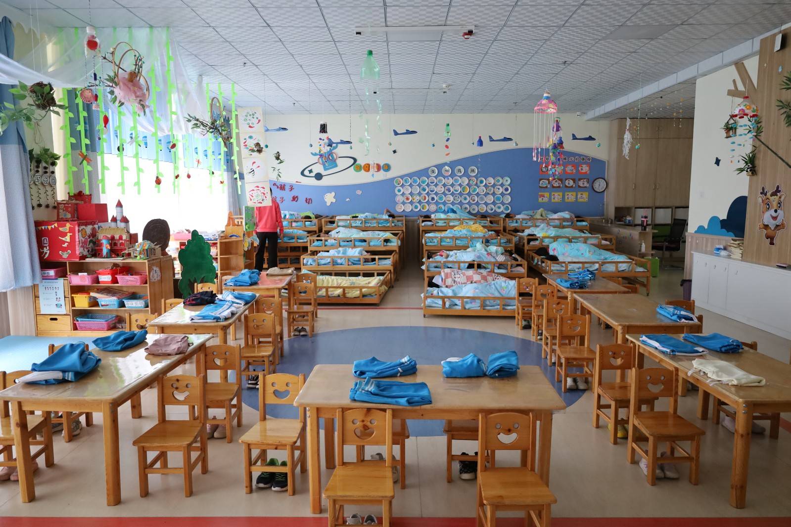 敦化市第七幼儿园开展午餐和午睡评比活动