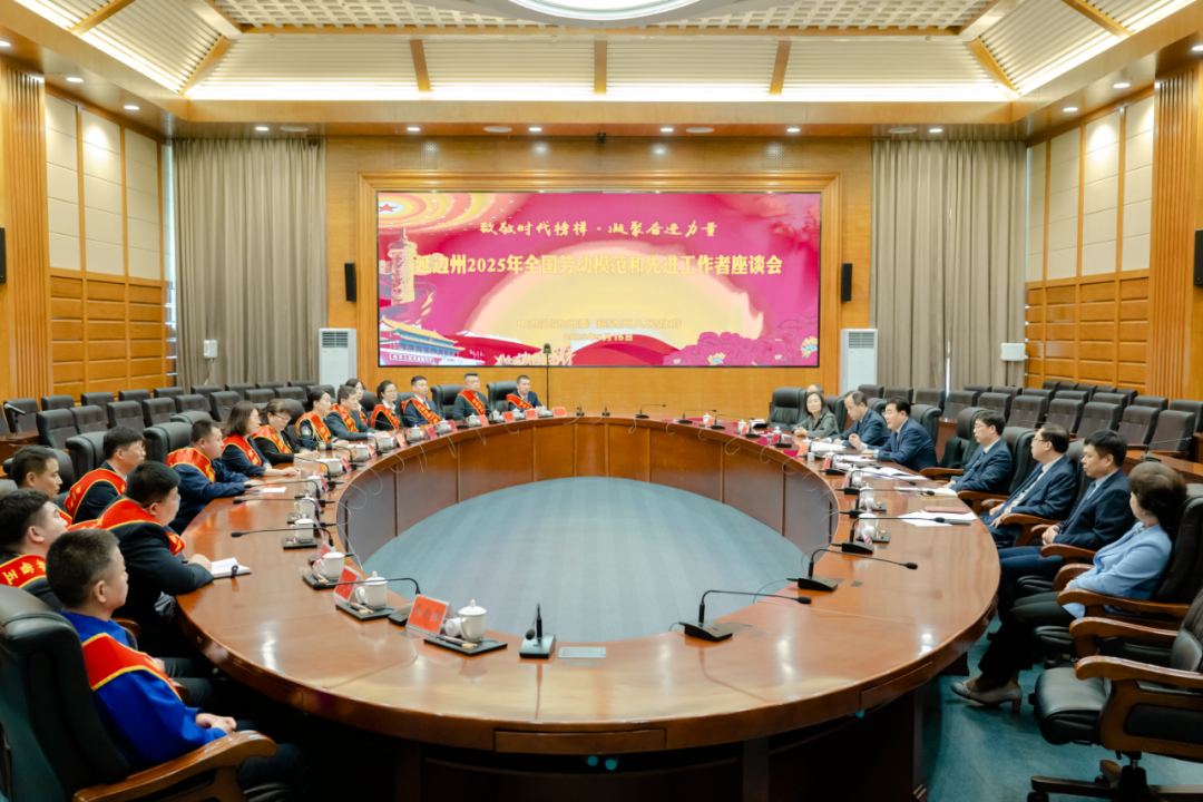 胡家福：把简单的事情做好就不简单 把平凡的事情做好就不平凡