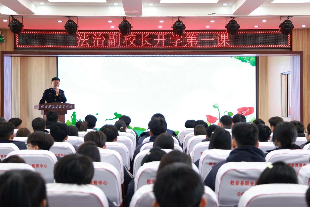 【警营快讯】曹向前：法治征途上的“追光者”