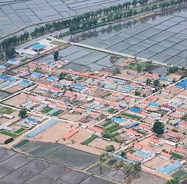 高空视角打开梨树县孤家子镇水稻春耕画卷……就问你震撼不？@烟火四平-Berlin