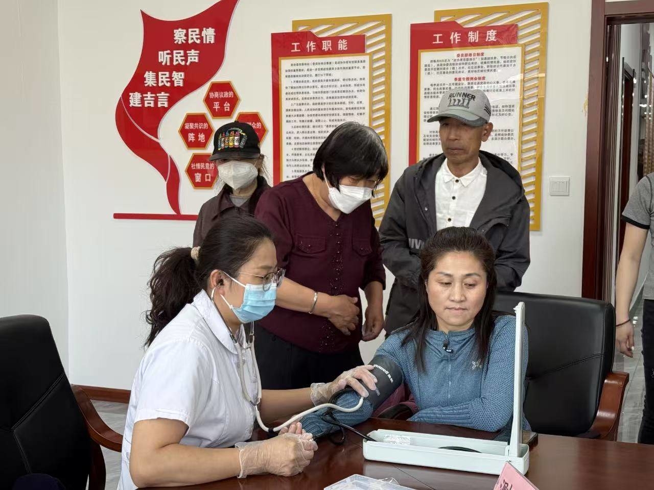 永吉县口前镇西山社区：爱心体检进社区 健康关怀惠民生