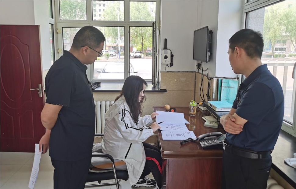 东丰县教育局与气象局联合开展中高考考点防雷安全执法检查