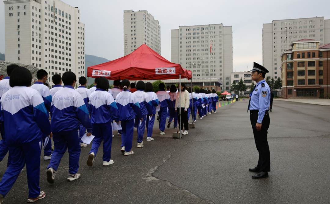 临江市2025年普通高考拉开帷幕