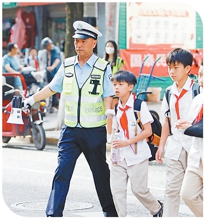 加强涉未成年人安全保护和犯罪预防（法治头条）