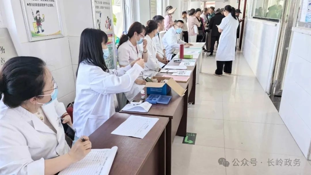 长岭县三团乡：健康义诊暖人心 贴心服务惠民生