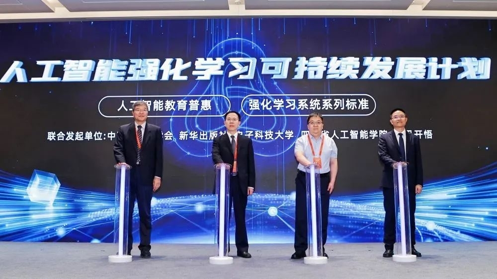 不只有老师学生的课堂，有什么不一样？