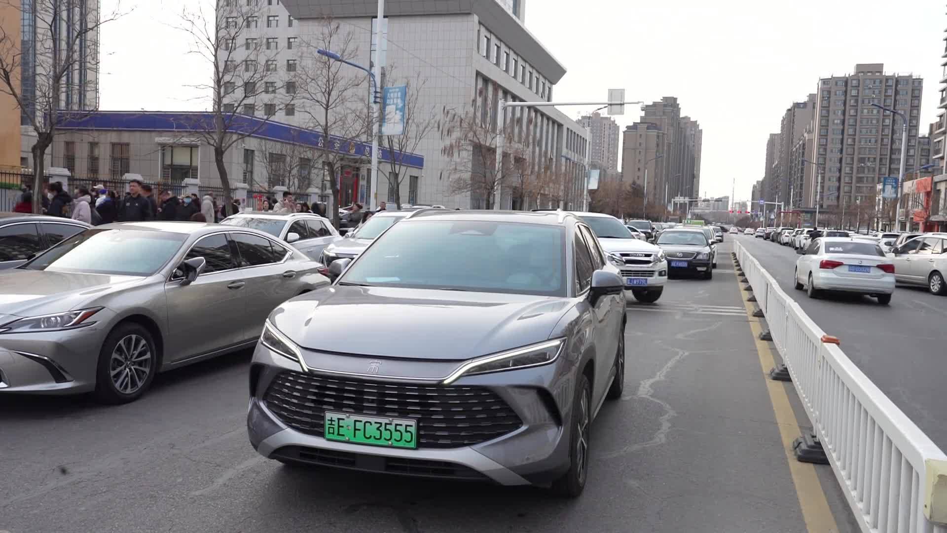 我市开展文明出行与文明驾驶专项整治行动