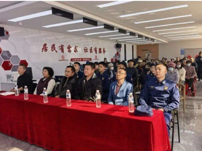 铁北街道西胜社区：案例宣讲传知识 消防演练筑防线