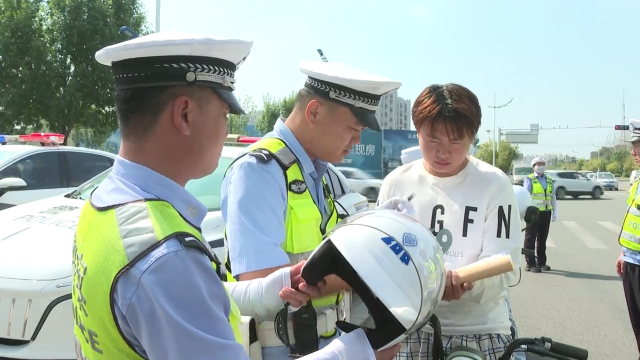 梅河口市&ldquo;爱心共享头盔&rdquo;便民服务惠及群众