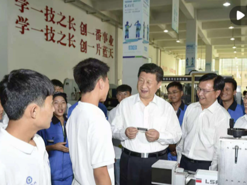 时政镜距离｜殷殷嘱托指引技能成才路
